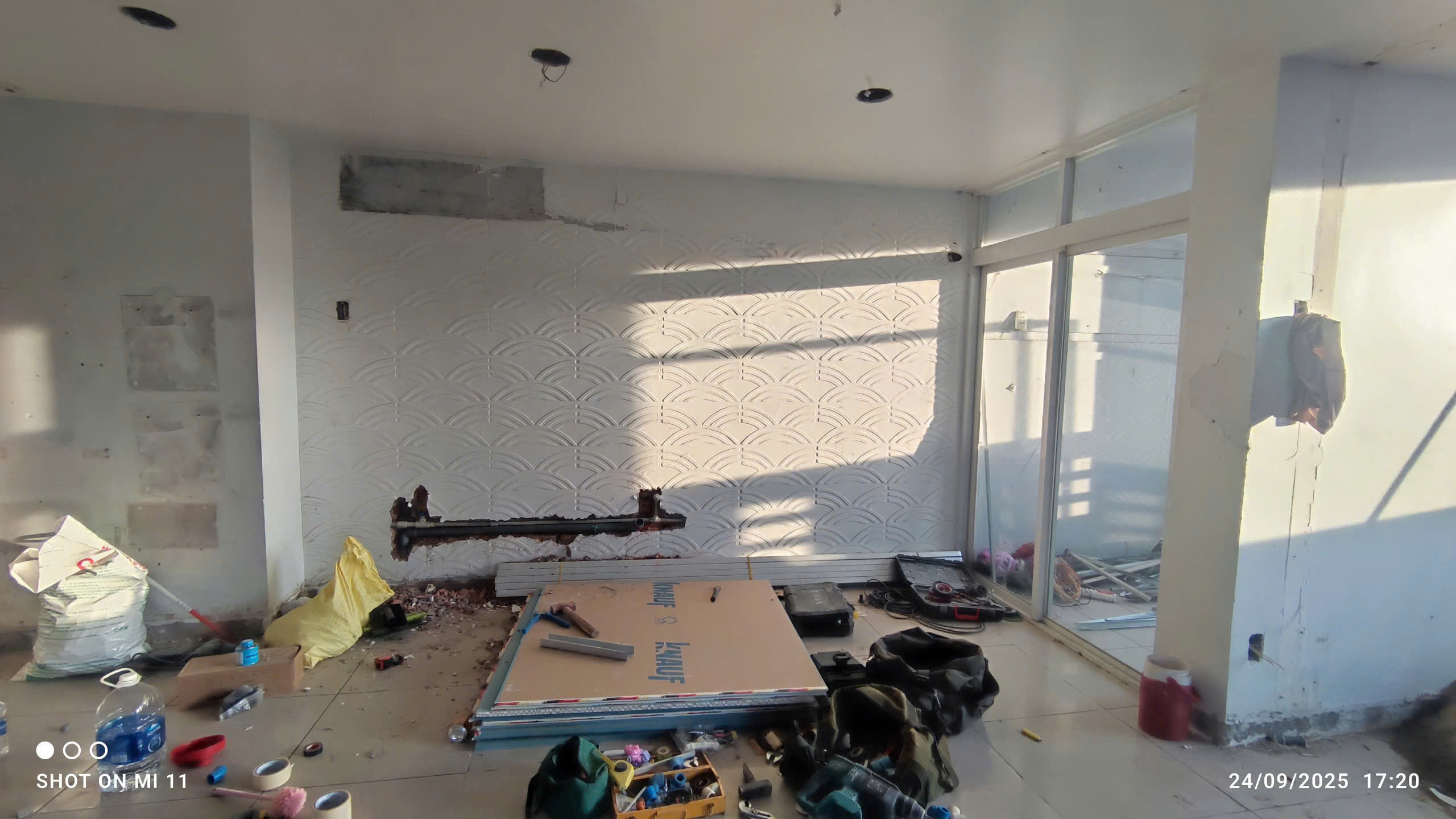 Thi công cải tạo Tòa nhà International Plaza